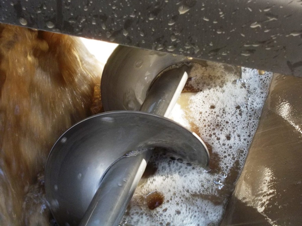 614538_354431854643363_429875376_o